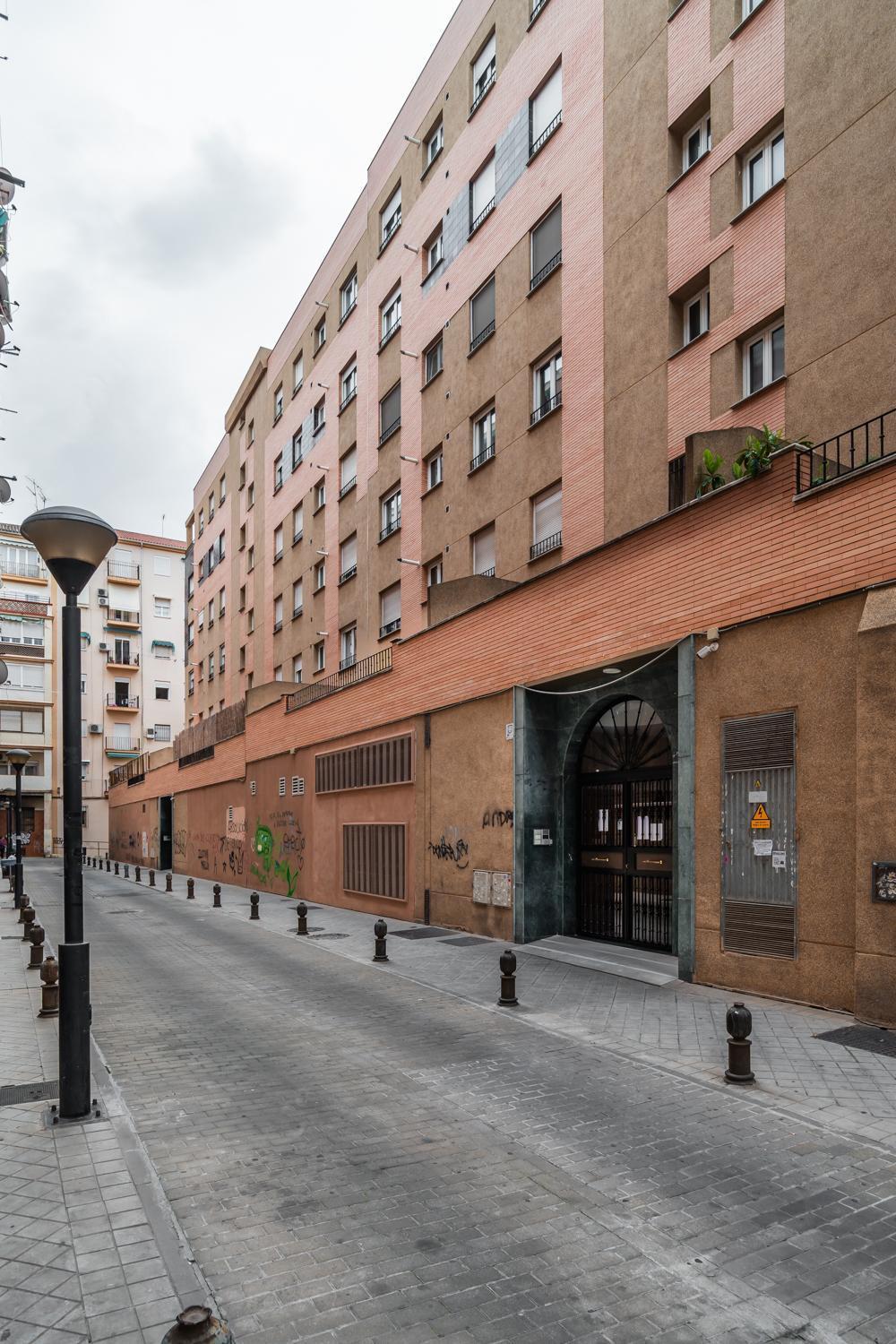 Apartment Tuguest Station With Parking Granada